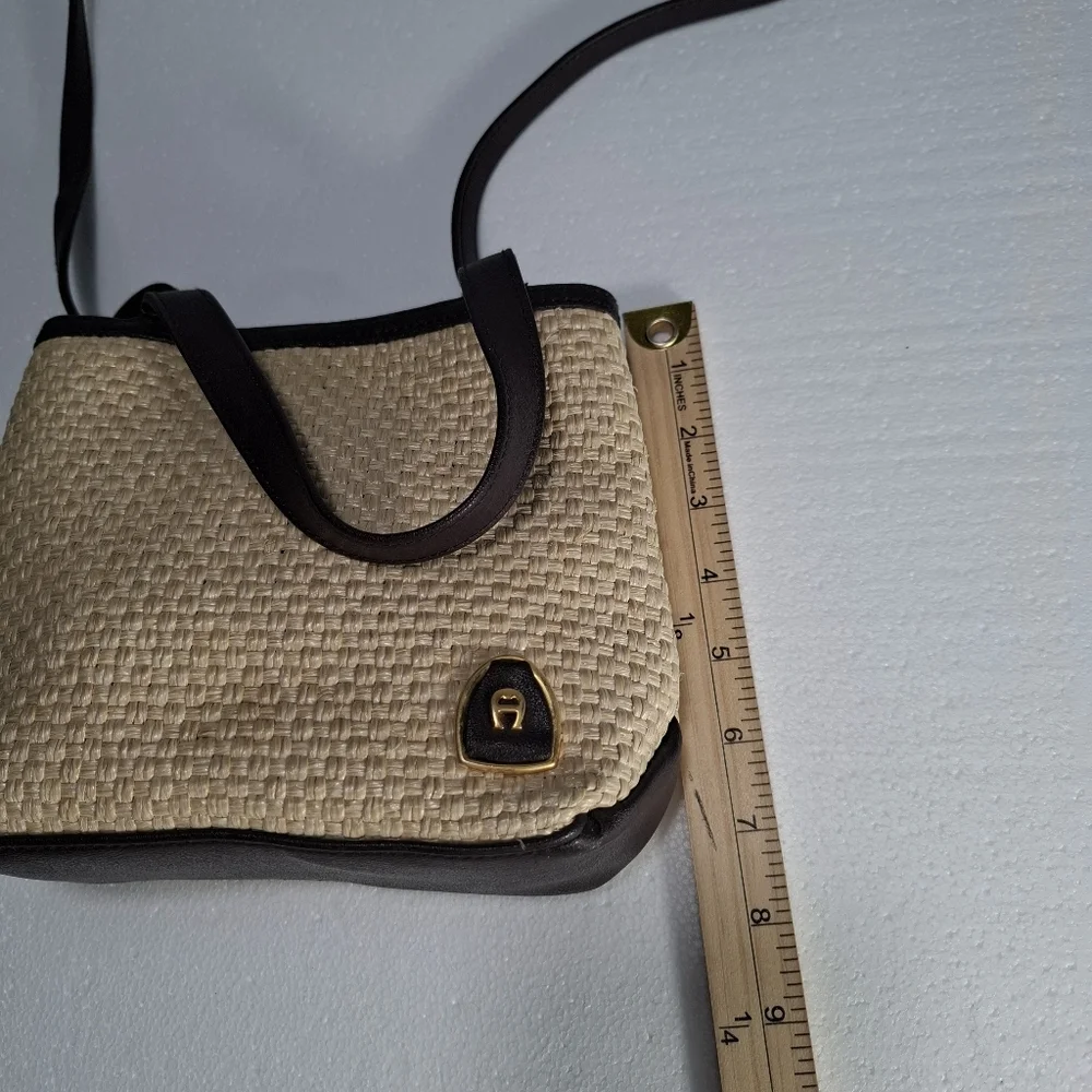 Etienne Aigner Woven Purse Handbag Shoulder Bag With Matching Mirror Tan Brown